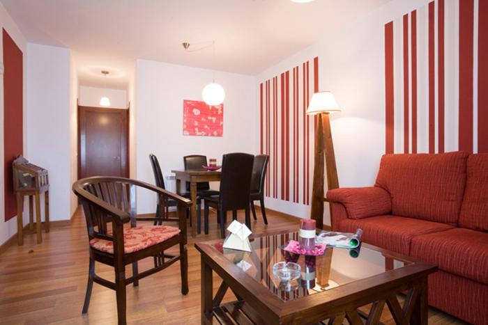 La Fonda De Bustio Hotel ภายนอก รูปภาพ