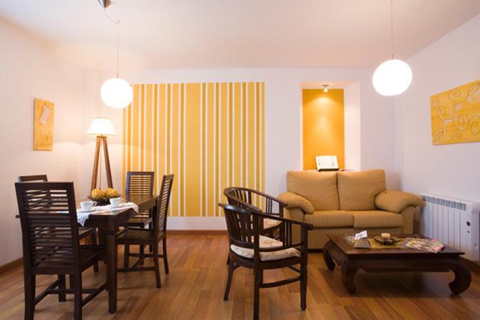 La Fonda De Bustio Hotel ภายนอก รูปภาพ