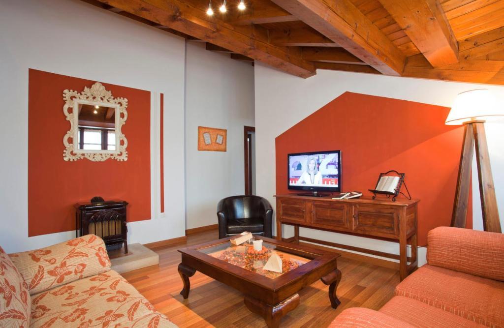 La Fonda De Bustio Hotel ภายนอก รูปภาพ